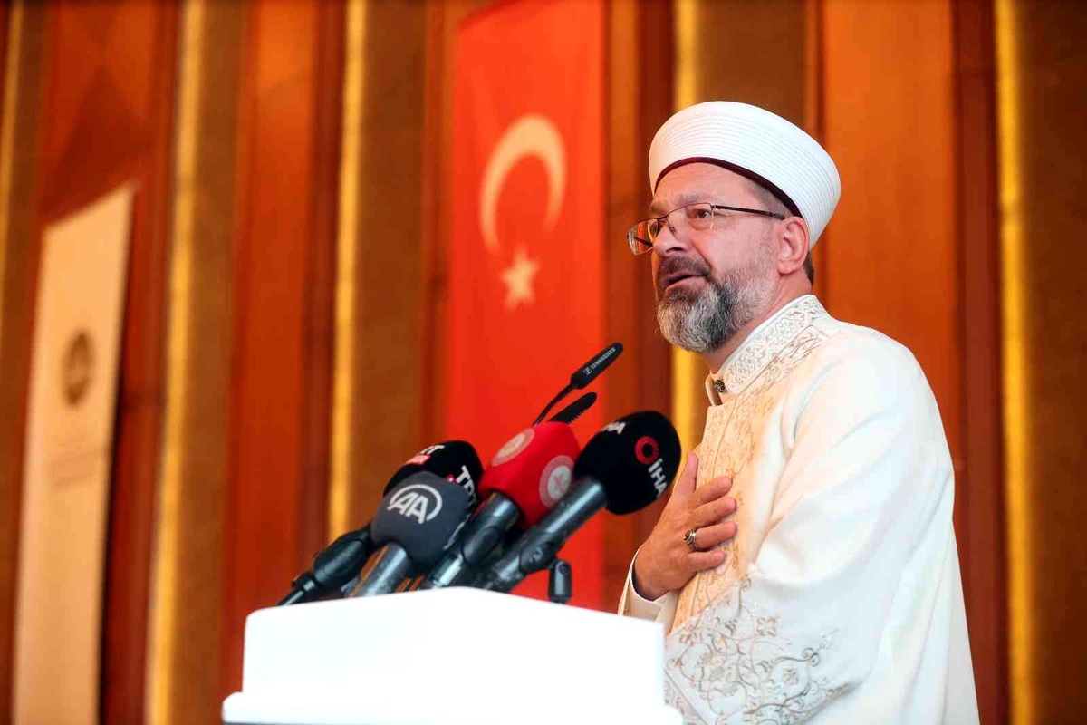 Diyanet İşleri Başkanı Erbaş: "Diyanet İşleri Başkanlığı milletimizin gönül rahatlığı ile güvendiği bir kurumdur"