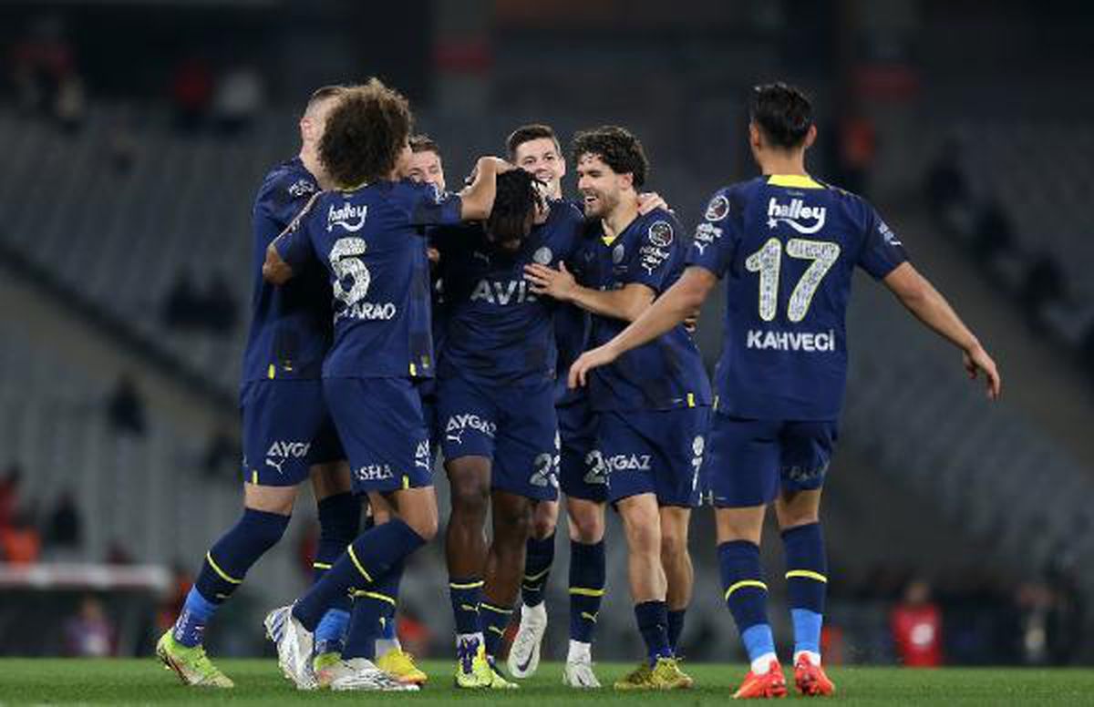 Fenerbahçe doludizgin