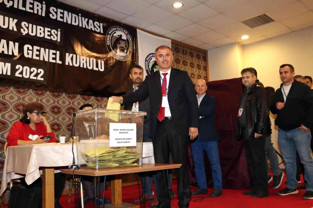 GMİS Armutçuk Şube Başkanlığı\'na Şanver Turan seçildi