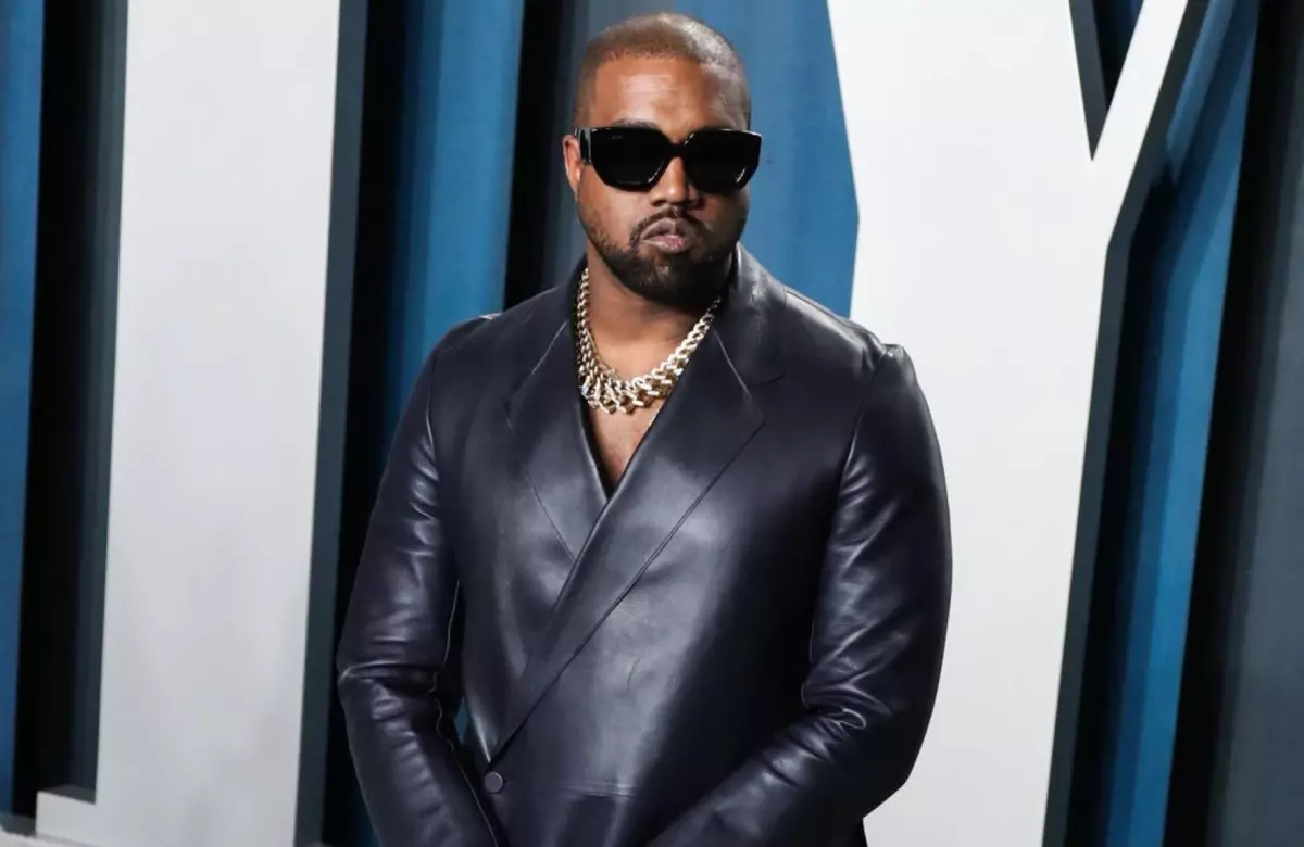 \'Kanye West Hitler hayranı ve adına albüm çıkarmak istedi!\'