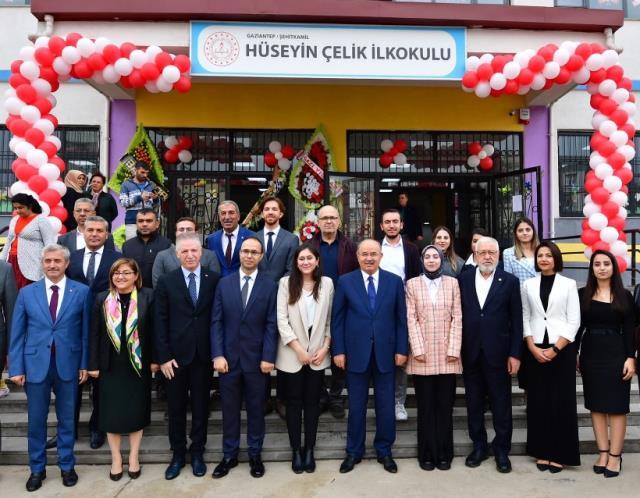 Kılıçdaroğlu'nu tebrik etmişti: AK Parti'li Çelik'in ismi Gaziantep'te bir okula verildi