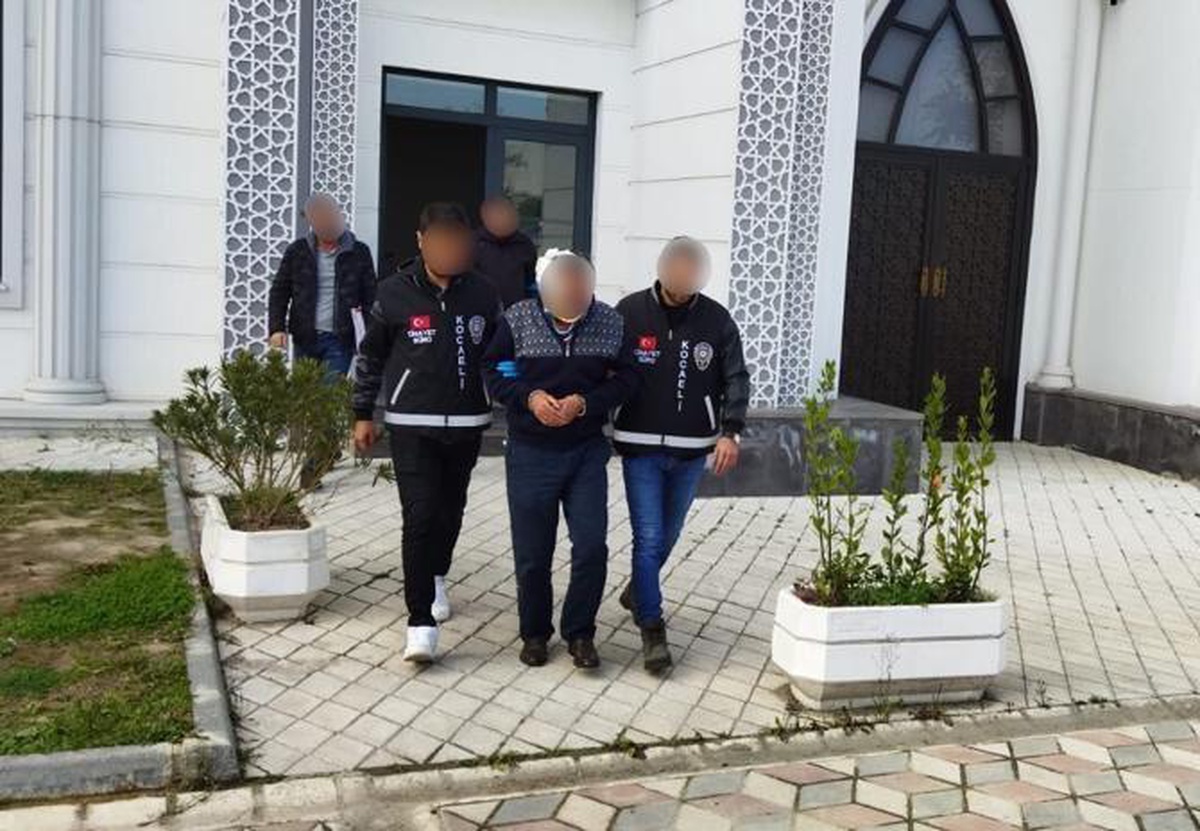 Kocaeli\'de düğünde bir kişiyi silahla yaralayan şüpheli tutuklandı