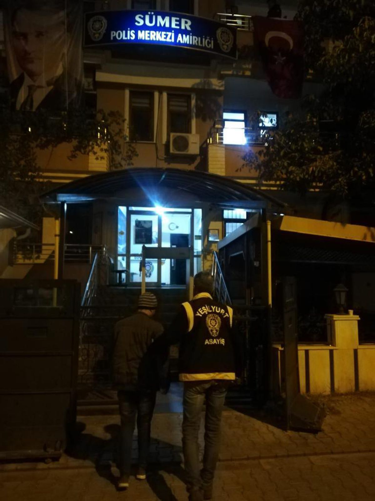 Malatya\'da parka terk edilen bebeğin anne ve babası gözaltına alındı