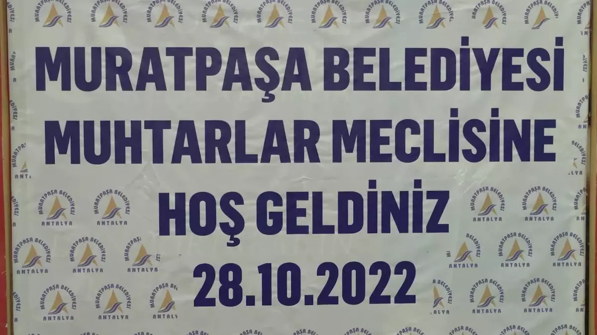 Muratpaşa Belediye Başkanı Uysal, Muhtarlar Meclisi\'nde İlçenin 8 Yılını Değerlendirdi