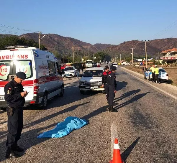 Korkunç kaza kamerada! Okula giderken kamyonet çarptı, 10 yaşındaki küçük Enes öldü