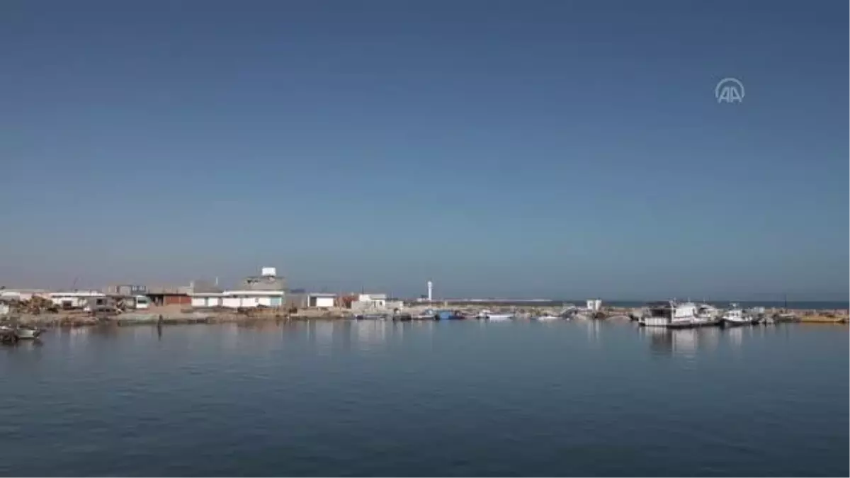 Tunus'ta AA ekibi yasa dışı göç girişimini görüntüledi (4)