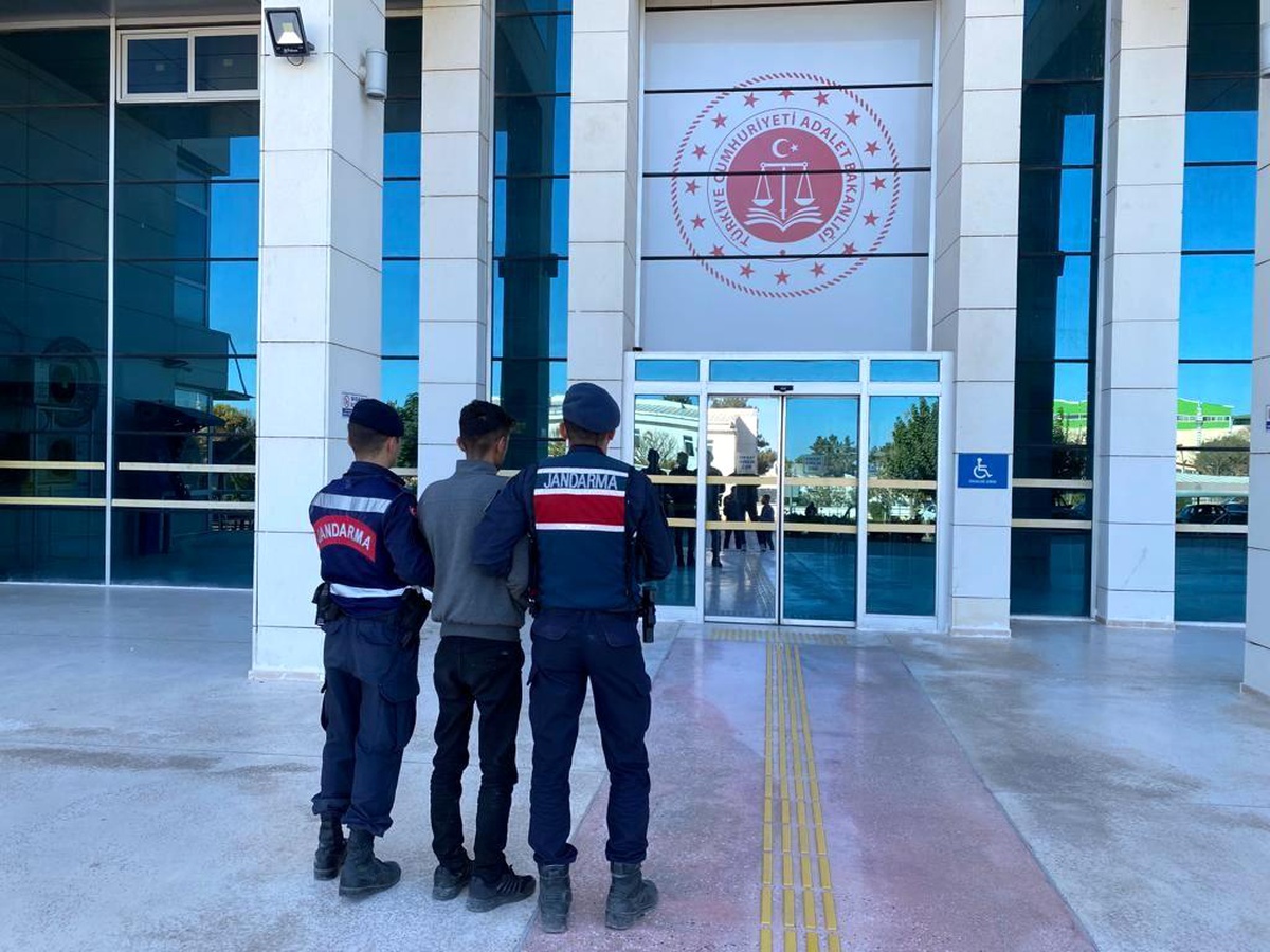 25 yıl hapis cezası bulunan firariyi jandarma yakaladı
