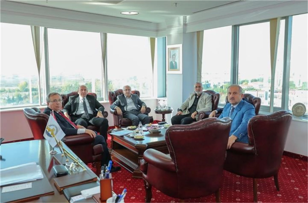 Cumhurbaşkanlığı Sosyal Politikalar Kurulu üyeleri, Trakya Üniversitesini ziyaret etti