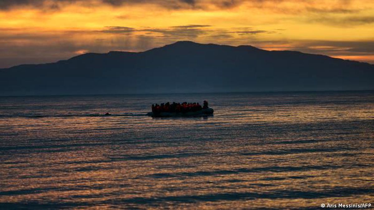 Ege'de 9 göçmen kurtarıldı, yaklaşık 60 kişi kayıp