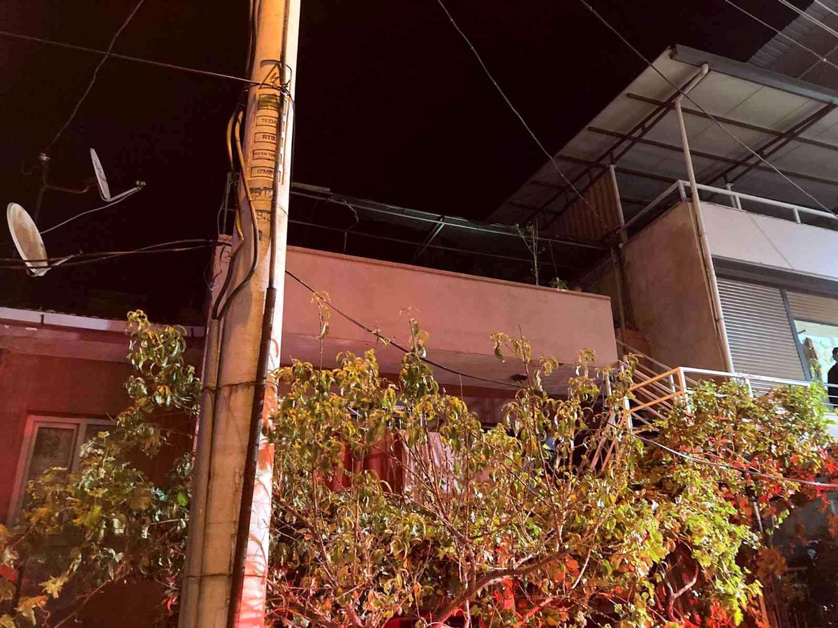 İzmir'de evde çıkan yangında 1 kişi hayatını kaybetti