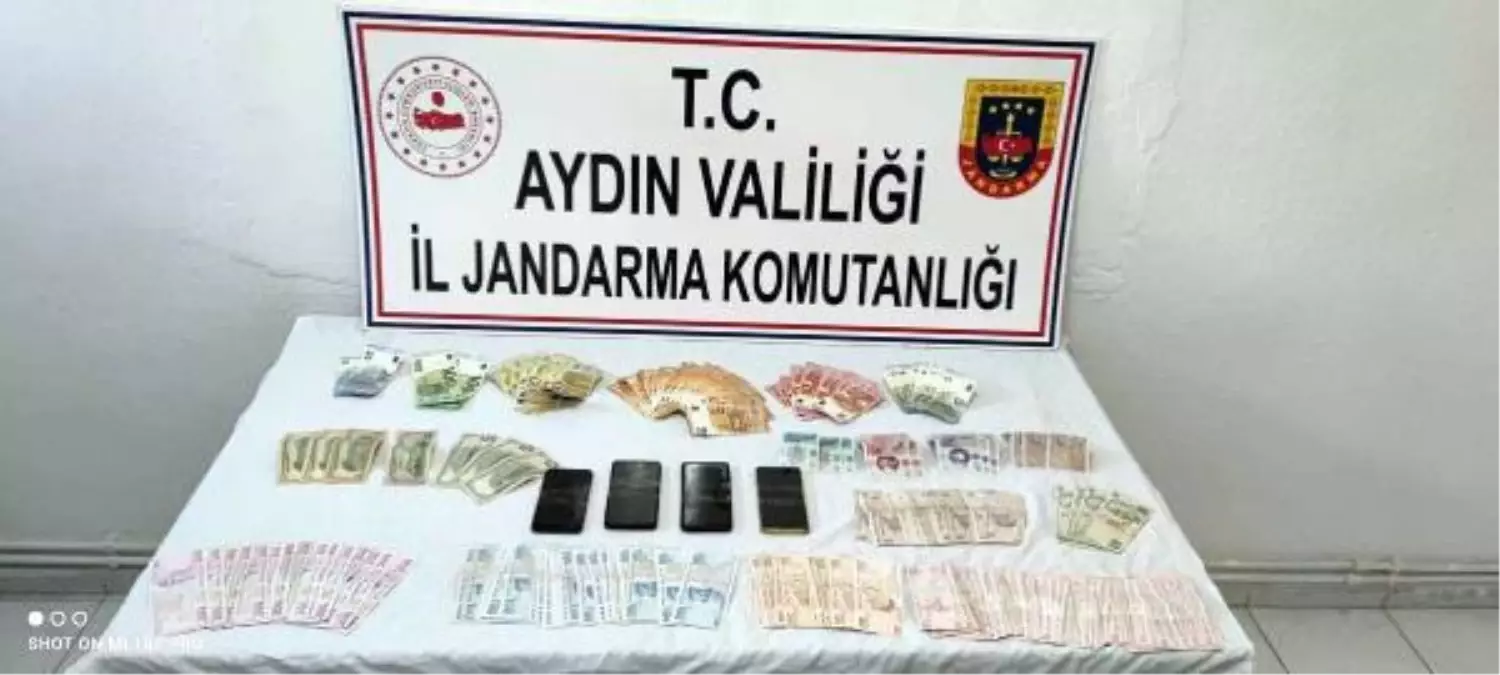 Kuşadası\'nda 10 kaçak göçmen ile 2 organizatör yakalandı