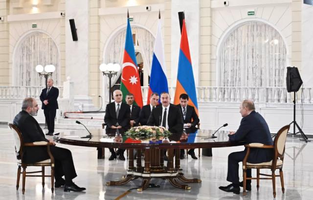 Putin'den Cumhurbaşkanı Erdoğan için övgü dolu sözler: O sözünün eri bir lider Putin'den Cumhurbaşkanı Erdoğan için övgü dolu sözler: O sözünün eri bir lider