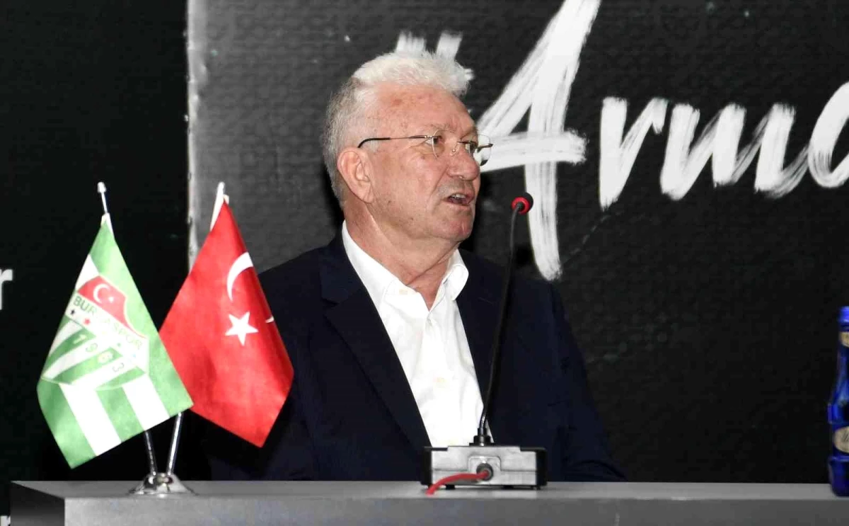 Bursaspor\'un yeni teknik direktörü İsmail Ertekin oldu