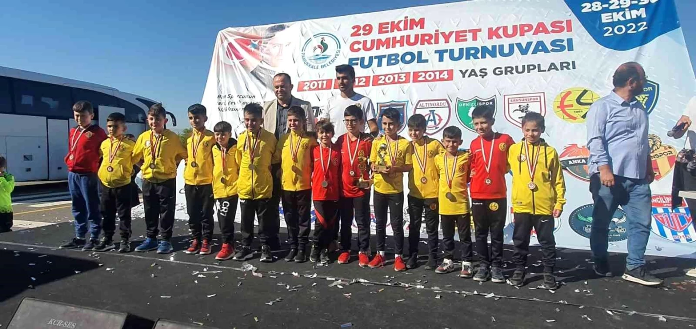 Eskişehirli minikler Cumhuriyet Kupası\'nda farklı başarılar elde etti