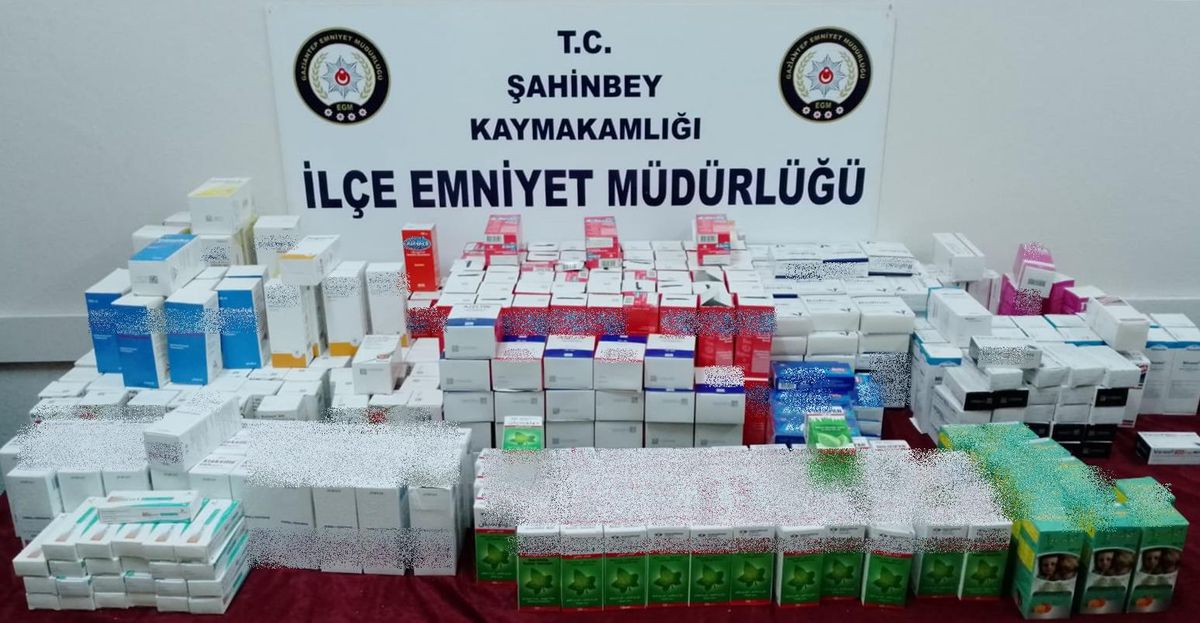 Gaziantep\'te 3 bin 245 paket gümrük kaçağı sigara ele geçirildi