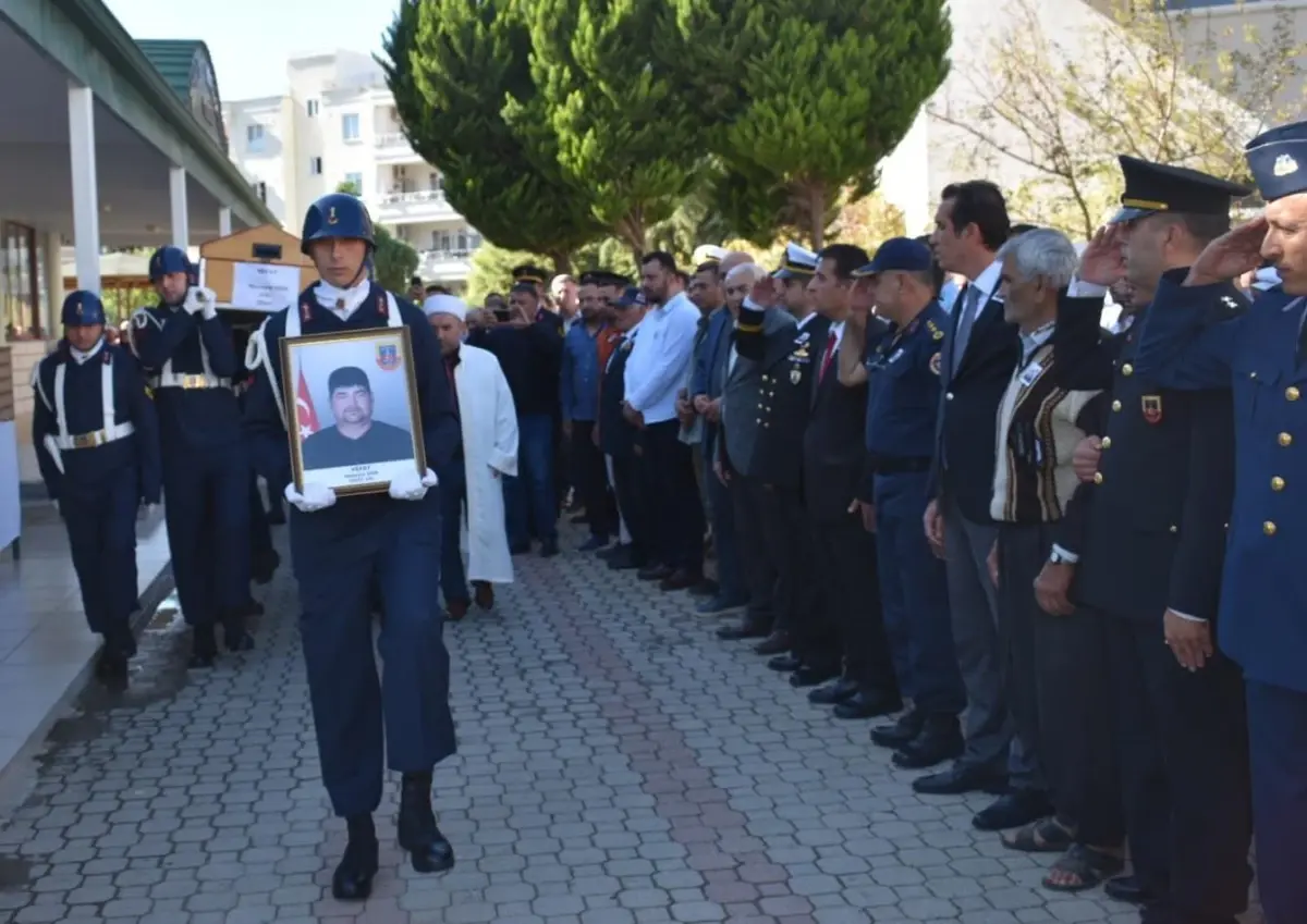 Kalp krizi sonucu vefat eden Güneydoğu gazisi son yolculuğuna uğurlandı