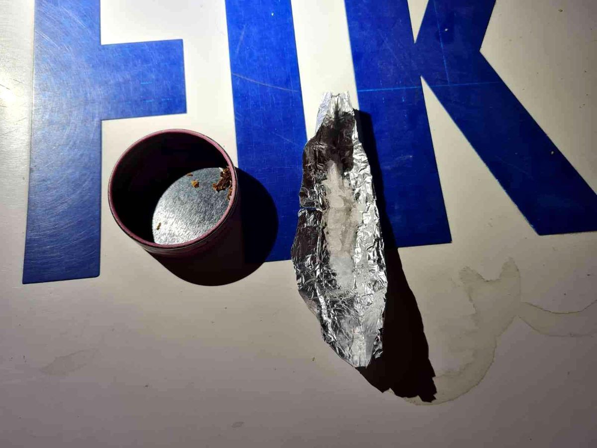 Kütahya\'da trafik ekiplerince durdurulan araçta uyuşturucu madde ele geçirildi