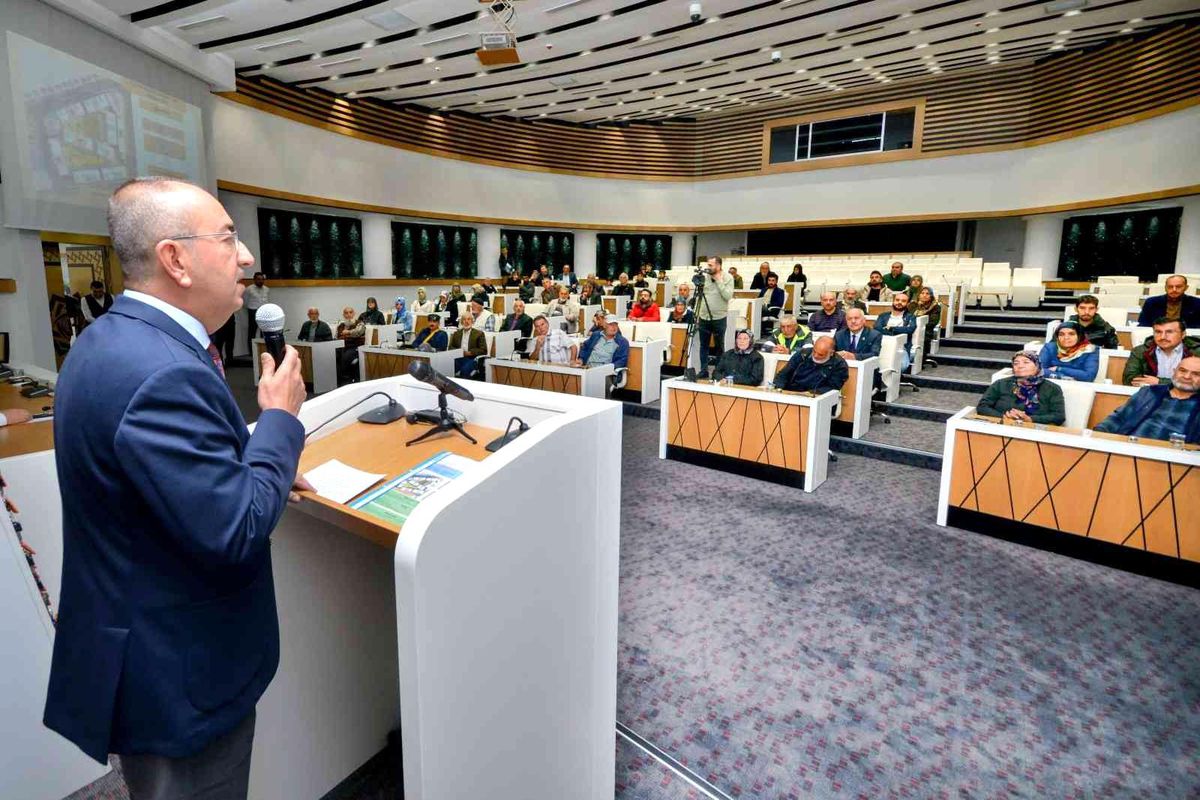 Meram Aymanas Evleri\'nde anahtar sevinci