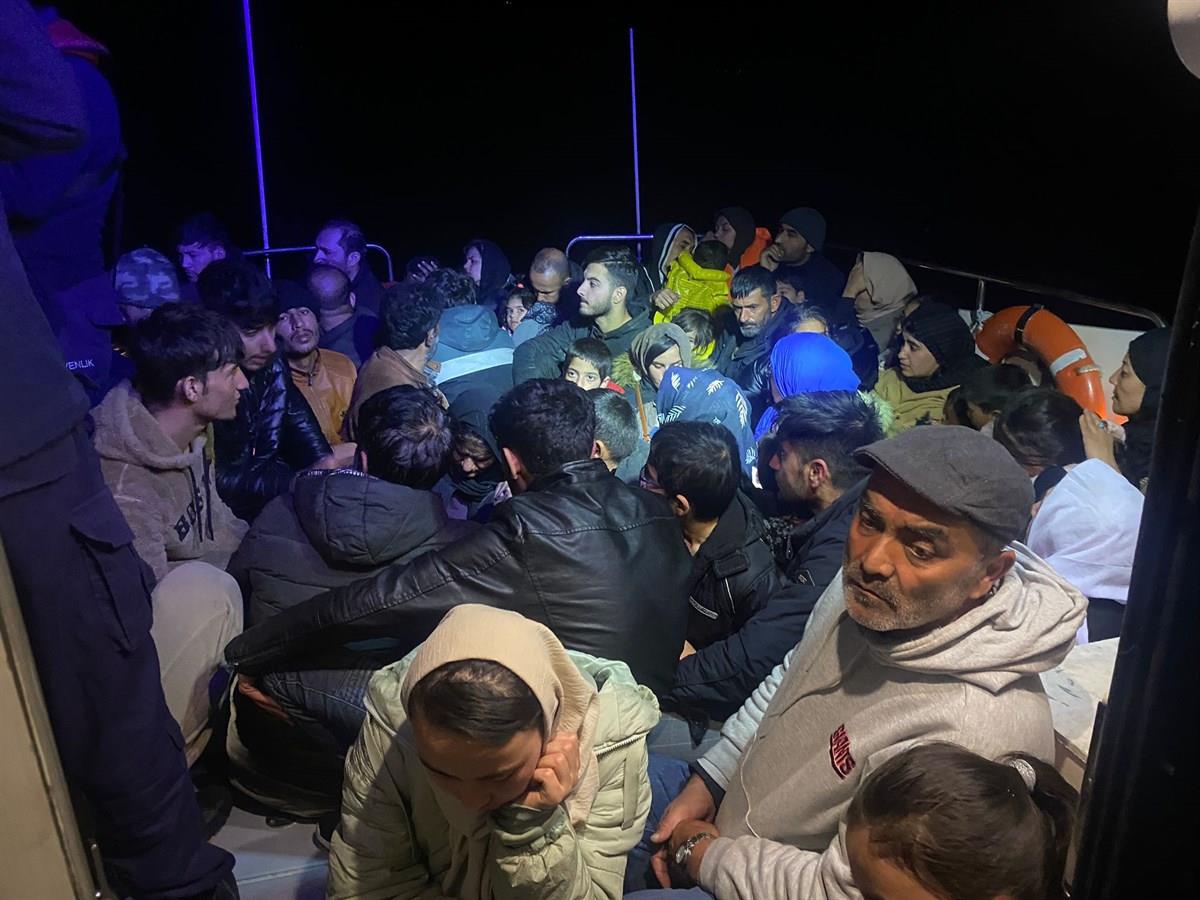 Muğla açıklarında 139 düzensiz göçmen kurtarıldı