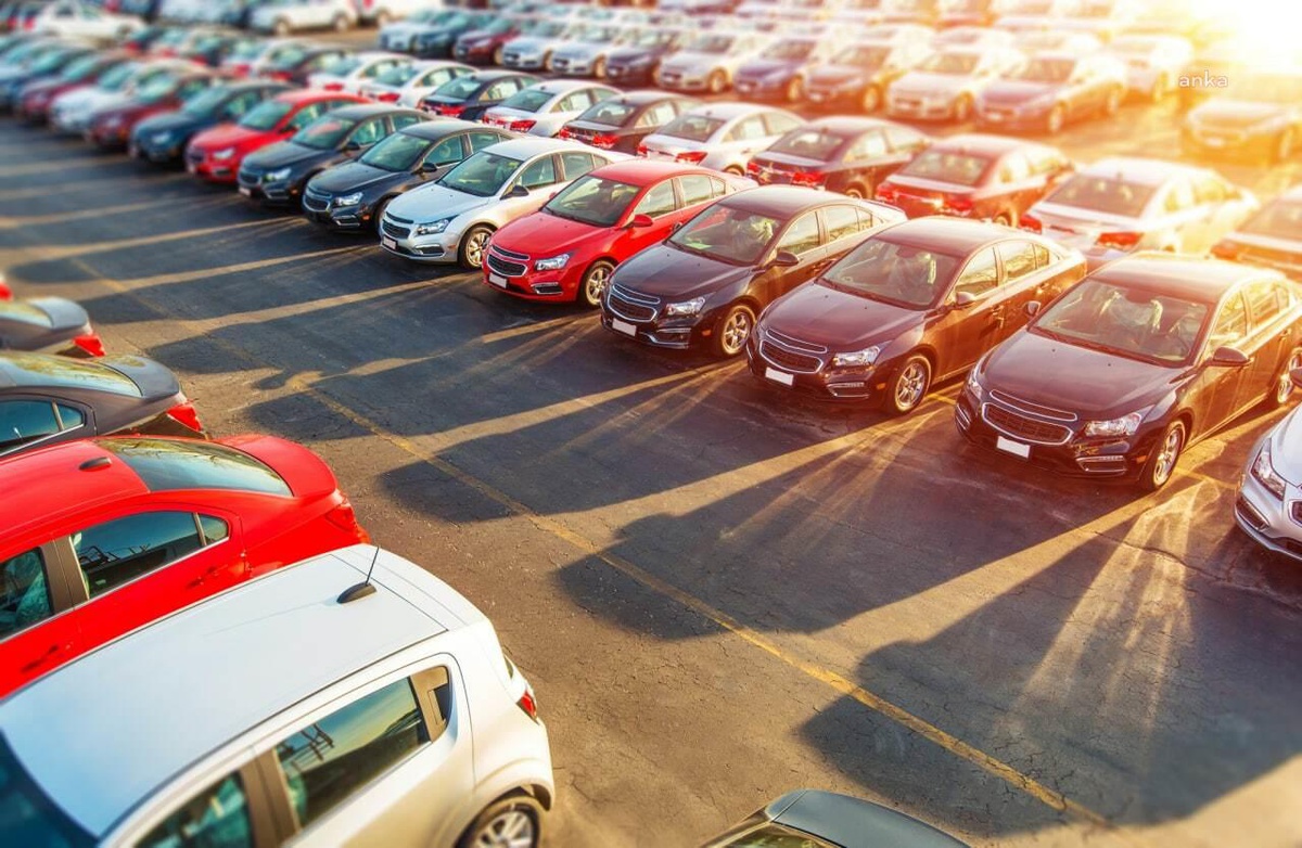 Otomotiv pazarı 10 ayda yüzde 4,7 küçüldü