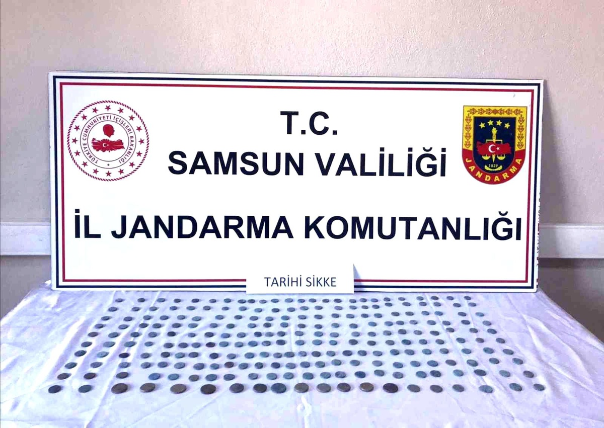 Samsun\'da 237 tarihi sikke ele geçirildi