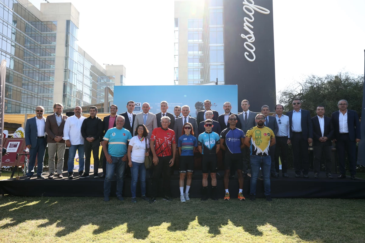 Antalya\'da düzenlenecek "UCI Nirvana Gran Fondo World Series"in tanıtımı yapıldı