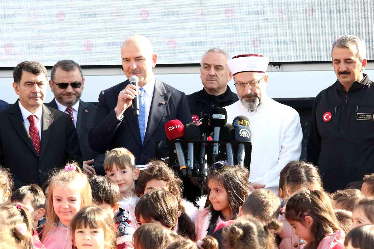 Bakan Soylu: "Yılbaşından itibaren 54 bin 302 tatbikat yapmayı planladık, şu anda 66 bin 202 tatbikata kadar ulaştık"