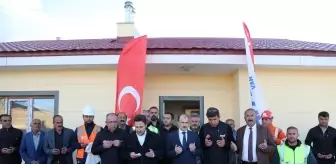 Depremzede vatandaşlara konutlarının anahtarları teslim edildi