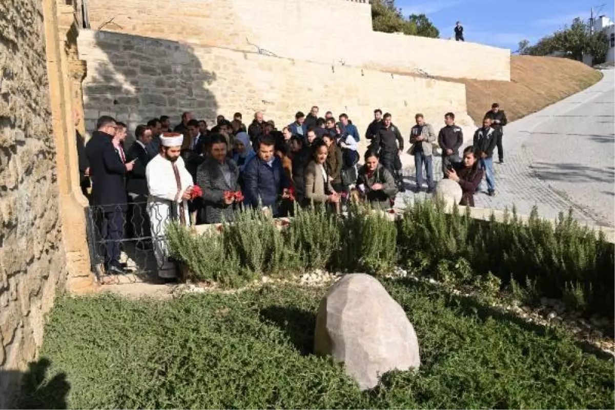 Çanakkale Savaşları\'nın ilk şehitleri dualarla anıldı