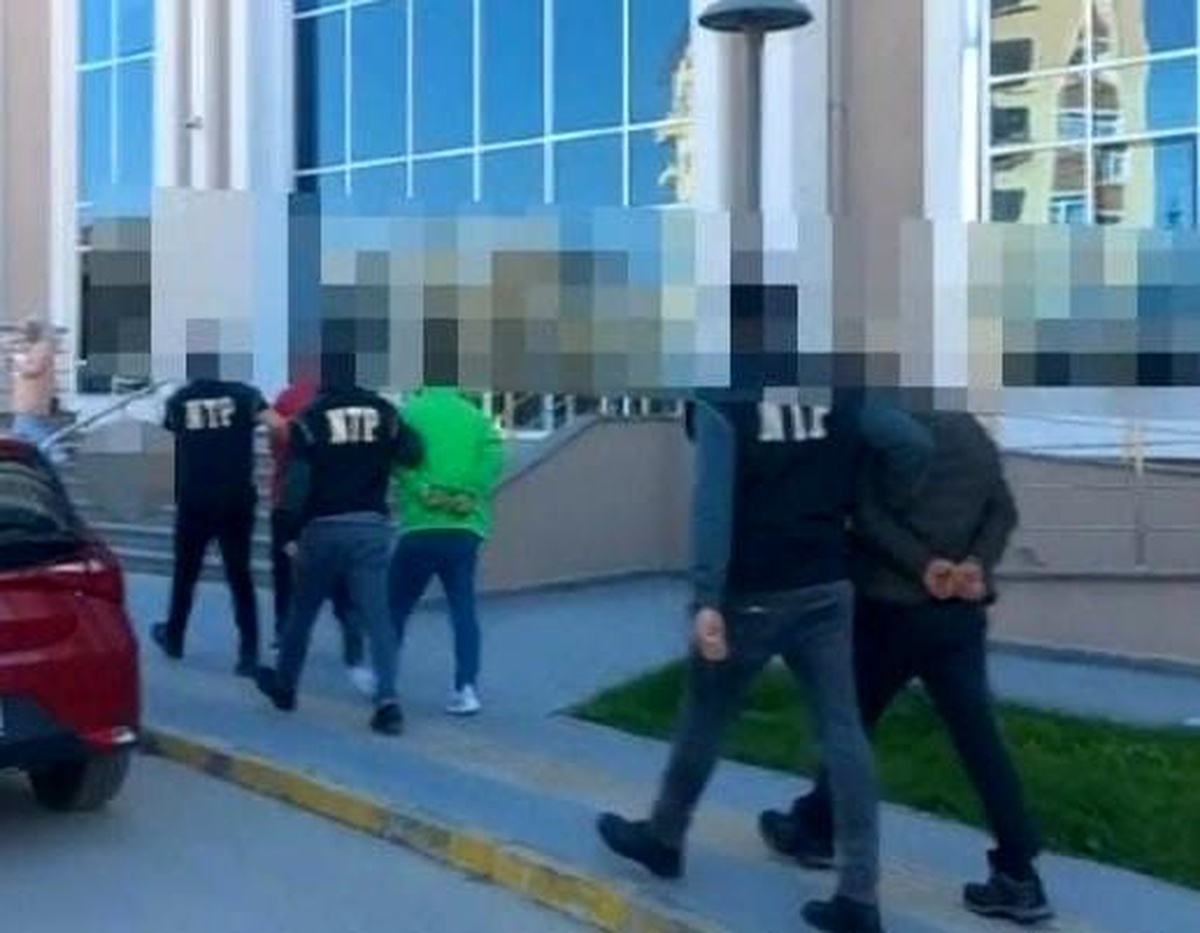 Çivril\'de uyuşturucu tacirleri ve kaçakçılık yönelik operasyonda 13 şüpheli yakalandı