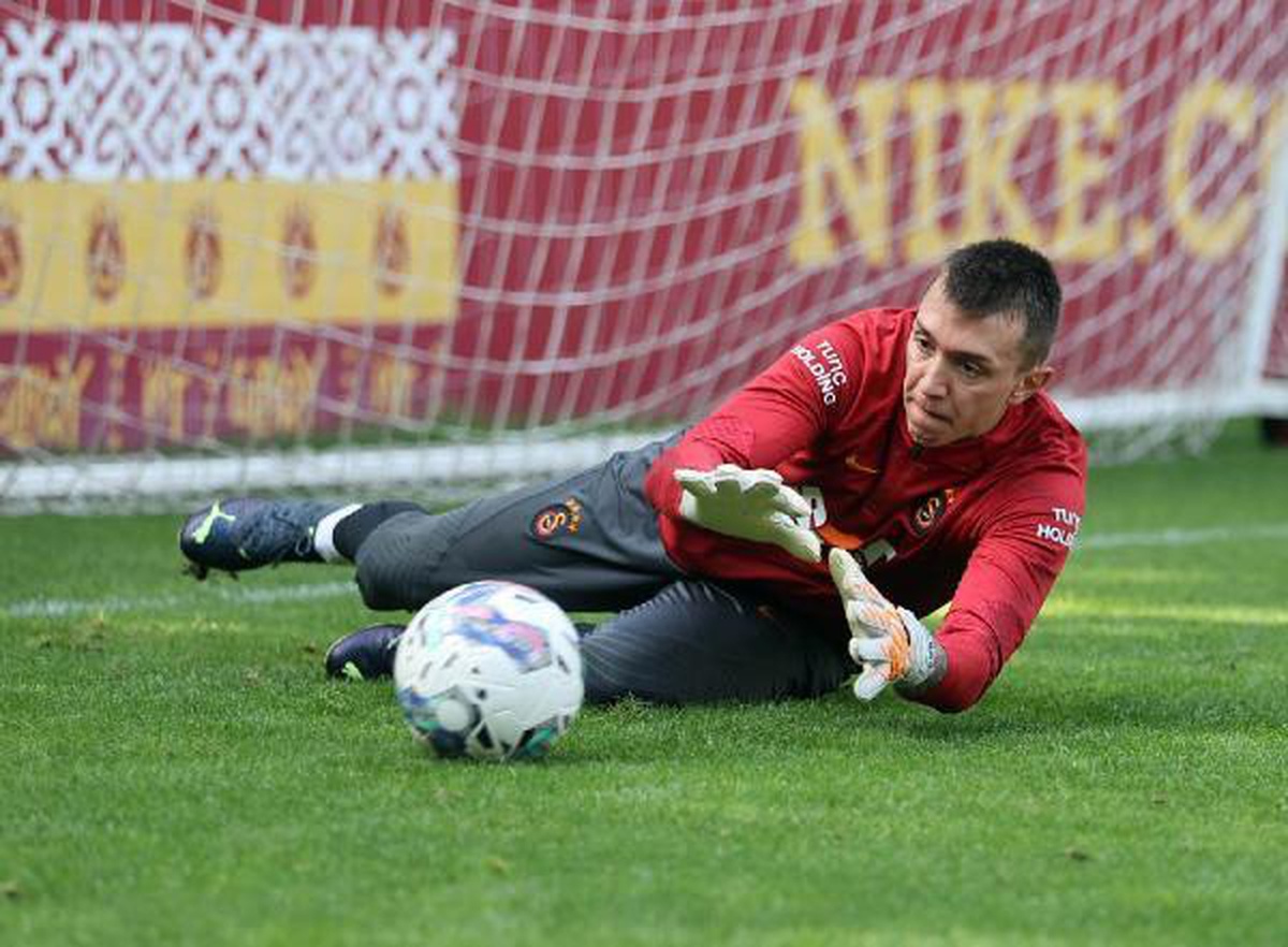 Galatasaray, Beşiktaş ile oynayacağı derbi maçın hazırlıklarını sürdürdü