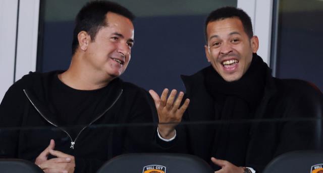 Hull City'de teknik direktörlüğe Liam Rosenior getirildi Hull City'de teknik direktörlüğe Liam Rosenior getirildi