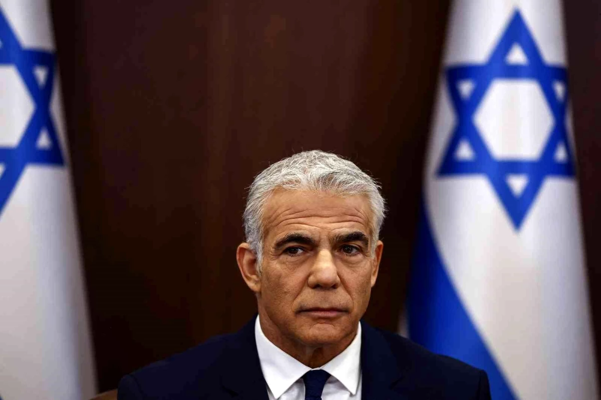 İsrail Başbakanı Lapid\'den seçimi kazanan rakibi Netanyahu\'ya tebrik