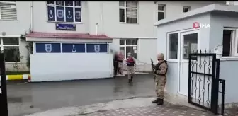 Kablo hırsızları Jandarma'dan kaçamadı