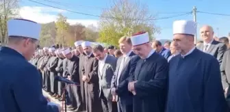 KOTOR-VAROS - Bosna Savaşı'nın 8 kurbanı daha toprağa verildi