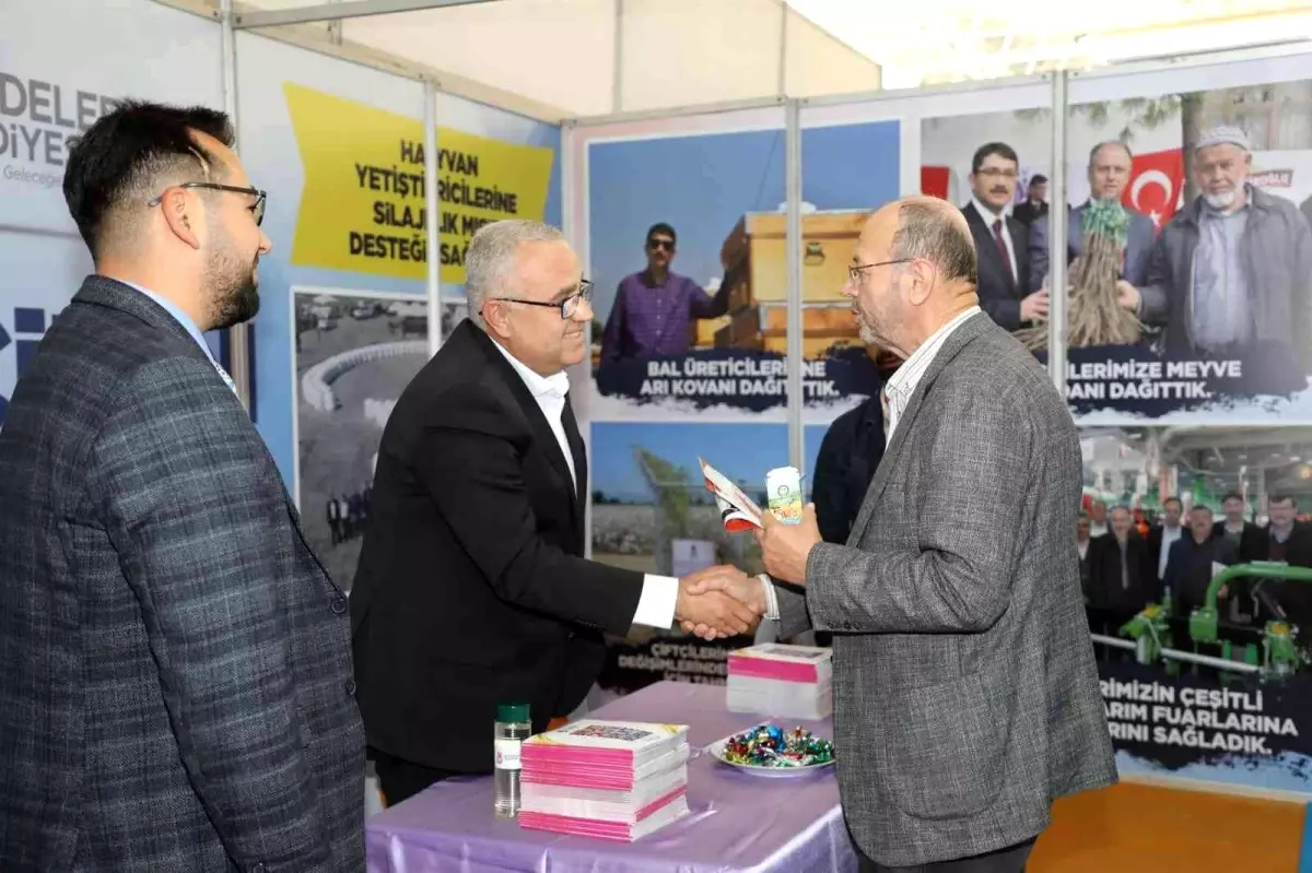 Şehzadeler Belediyesi\'nin standı Teknotarım-22\'nin ilgi odağı oldu