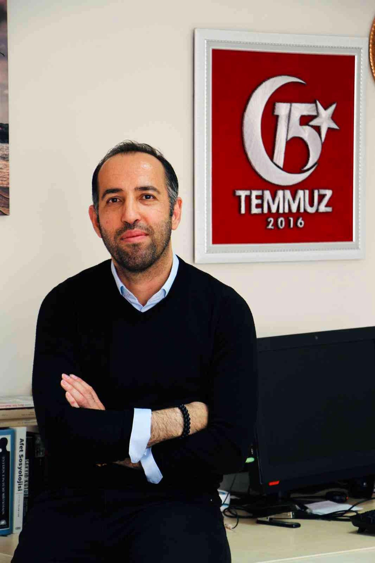 Sosyolog Palabıyık: "Kılıçdaroğlu ve Akşener protestan Müslümanlardır, dünyevi çıkar gereği FETÖ, HDP ve hatta PKK ile anlaşabilirler"