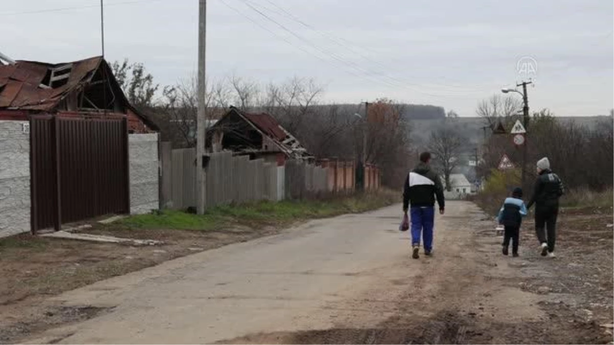 Ukrayna\'nın Yakovlivka köyü savaşın izlerini taşıyor