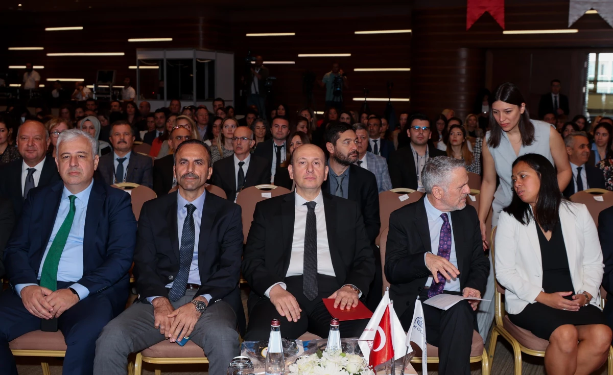 Üretim Sürecine Katılım Projesi\'nin İzmir açılışı yapıldı