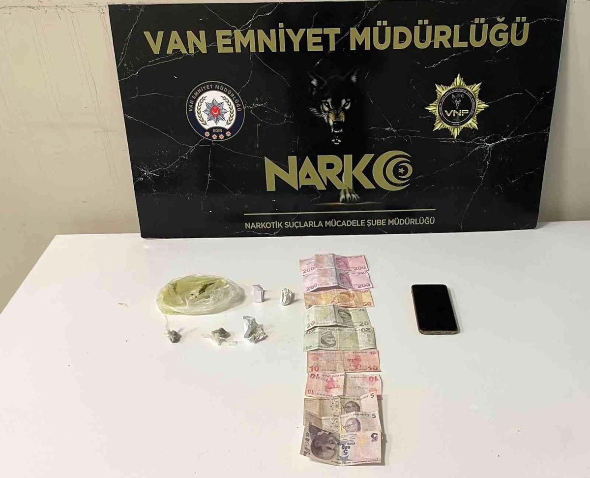 Van\'da \'torbacı\' operasyonu