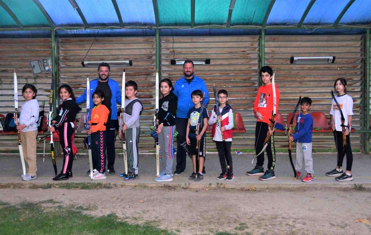 Yunusemre\'de okçuluk kursuna kayıtlar devam ediyor
