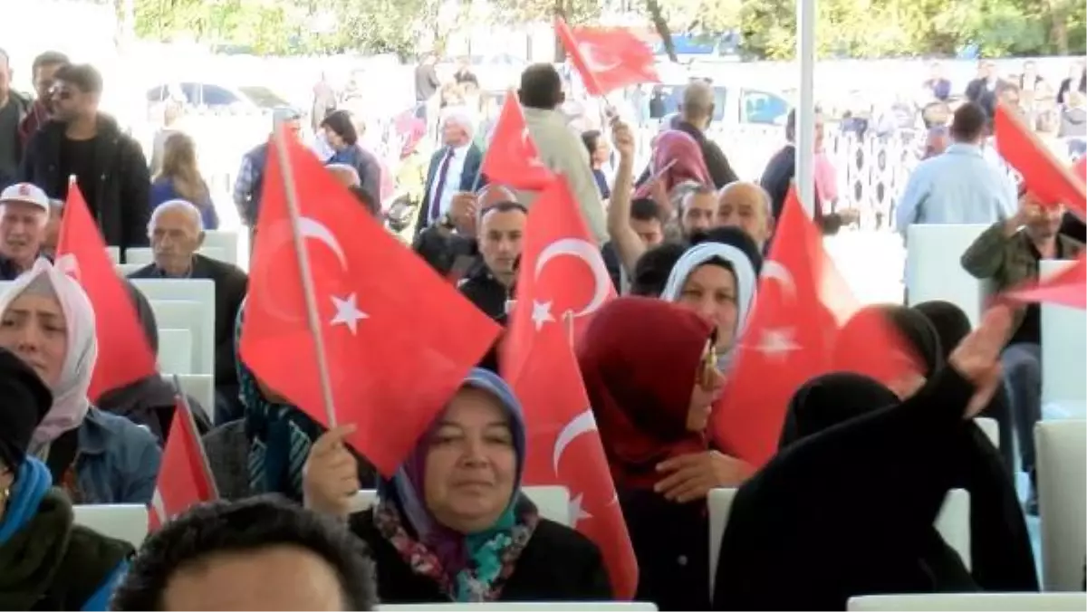 BAKAN KURUM: ŞU AN SAHADA DEVAM EDEN 20 MİLYAR LİRALIK YATIRIMIMIZ VAR