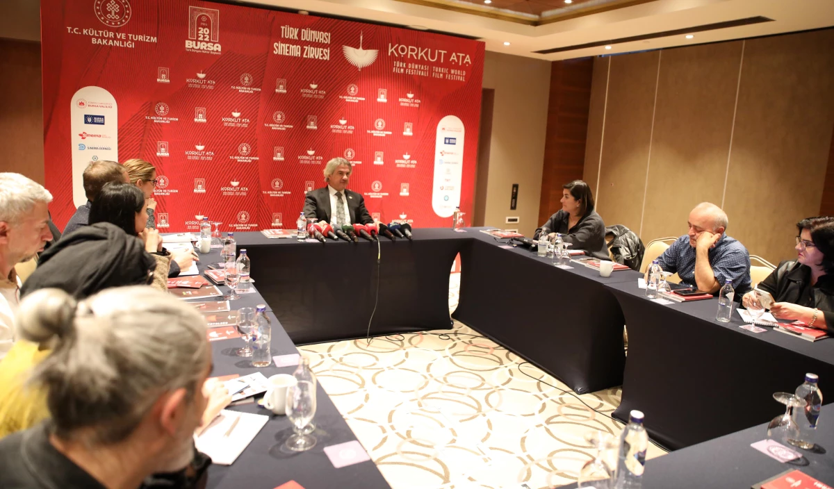 Bakan Yardımcısı Demircan, Bursa\'daki "Sinema Zirvesi"ni değerlendirdi Açıklaması
