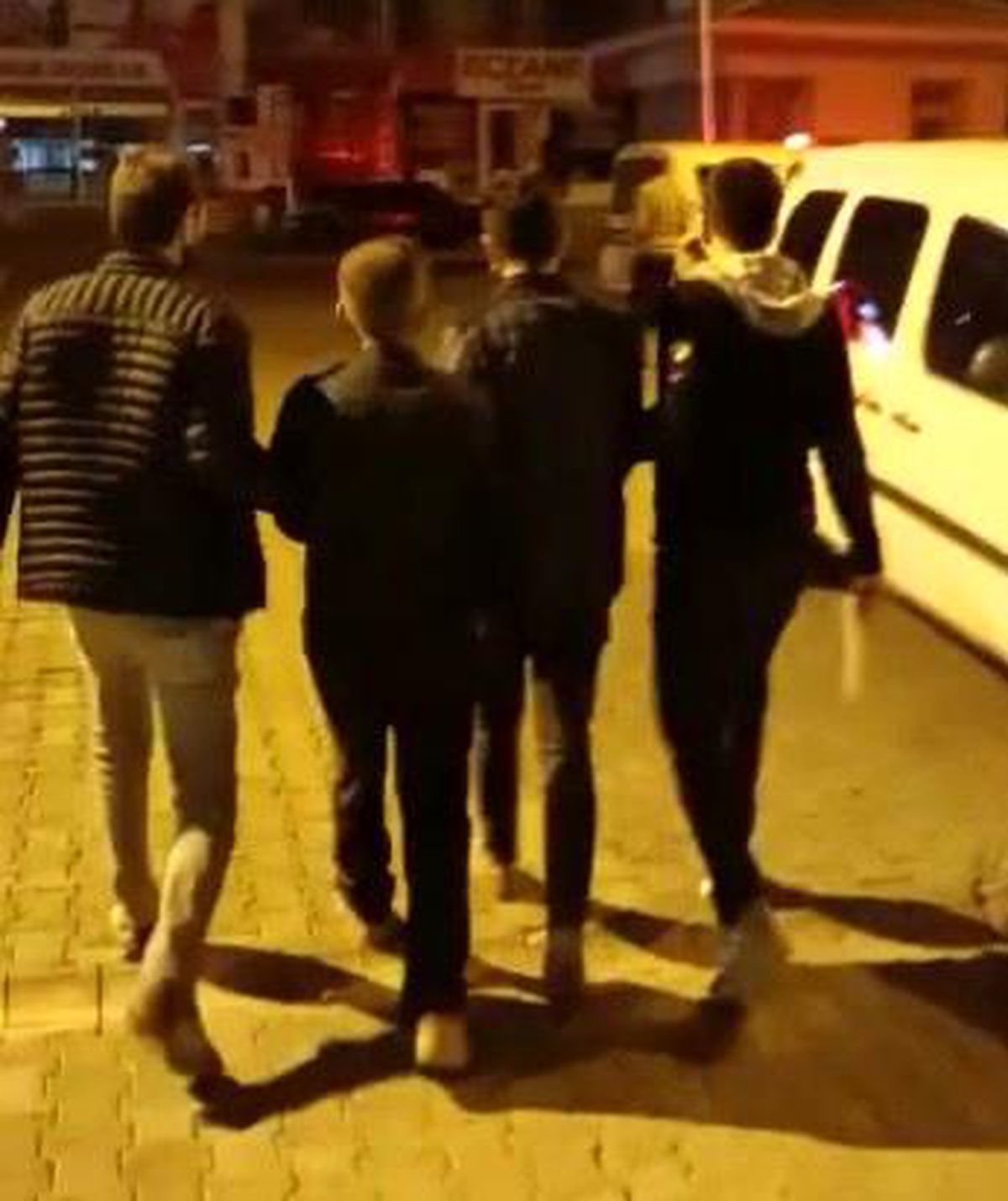 Bingöl'de göçmen kaçakçılığı yapan 2 şüpheli tutuklandı