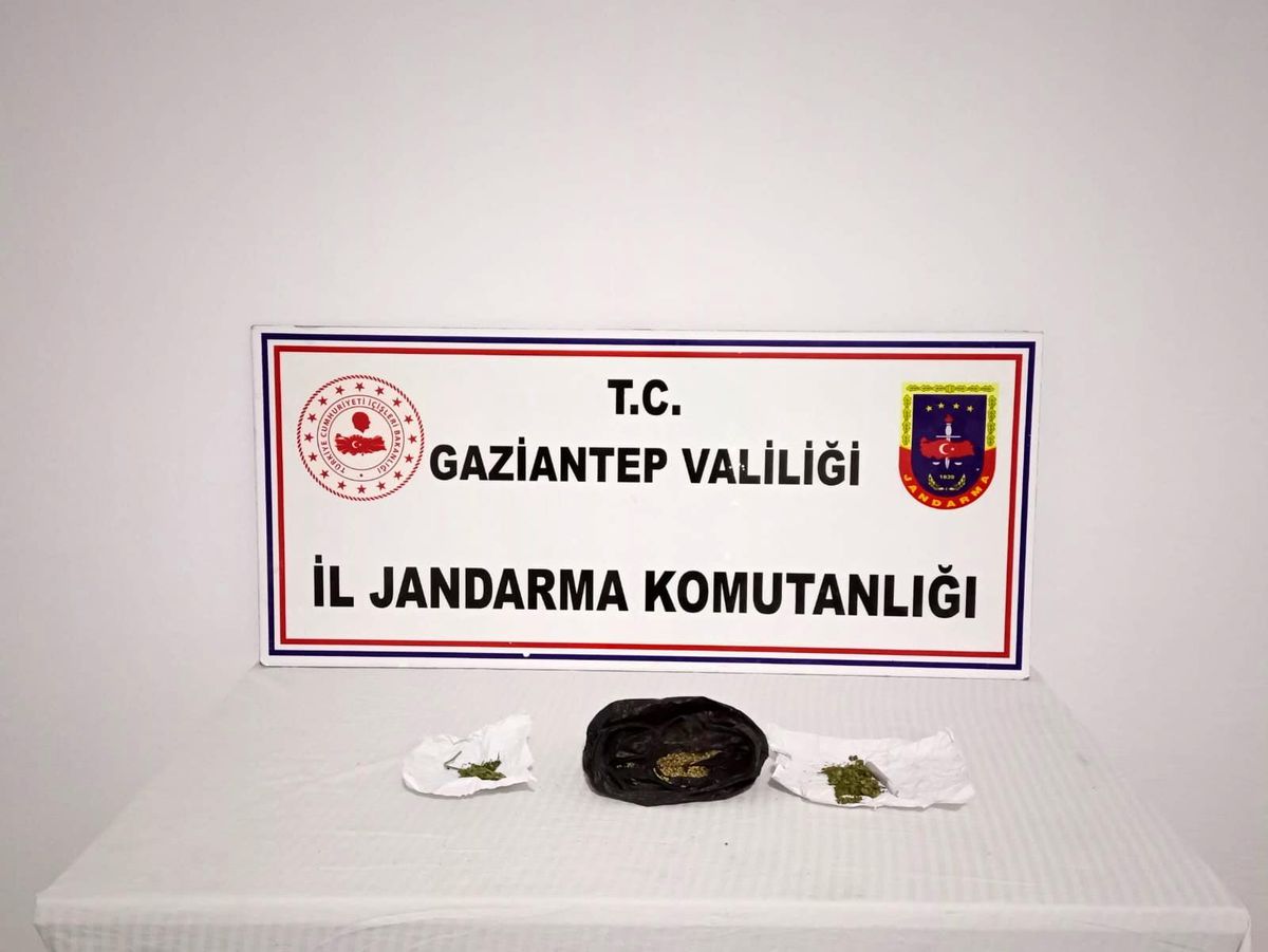 Gaziantep'teki uyuşturucu ve kaçakçılık operasyonlarında bir şüpheli tutuklandı