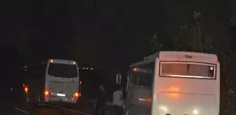 İzmir'de otobüs ve minibüsün çarpışması sonucu 17 işçi yaralandı