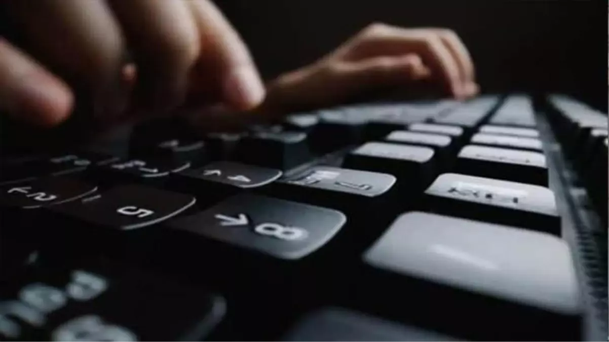 Jandarmadan, müstehcen ve yasa dışı bahis sitesine operasyon!