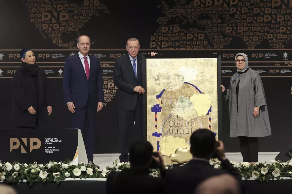 Cumhurbaşkanı Erdoğan, 21. Yüzyılda Siyaset ve Yeni Açılımlar Forumu'nda konuştu: (1)