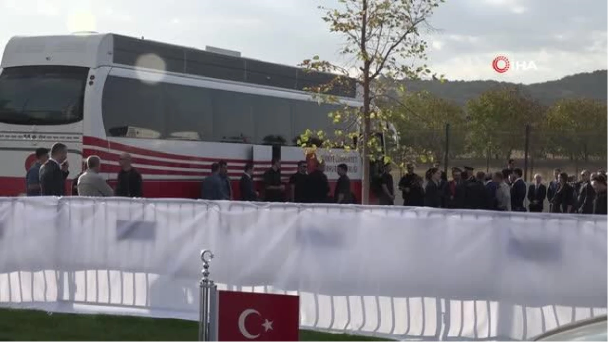 Cumhurbaşkanı Erdoğan, ilk test sürüşü için Beylerbeyi İstasyonu\'na geldi