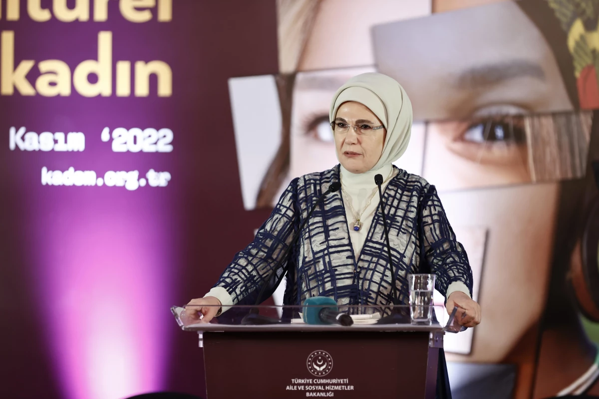 Cumhurbaşkanı Erdoğan\'ın eşi Emine Erdoğan, Kadın ve Adalet Zirvesi\'nin gala yemeğinde konuştu Açıklaması
